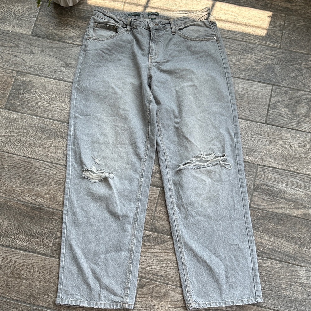 Wild Fable Gray 90s Relaxed Straight Leg Jeans Mid-Rise Distressed Size 12
